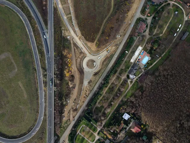 Törökbálint időbeli változásai: Csomópont építése, 2015